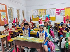 Christmas Cap Making (Class 2) 2024-25